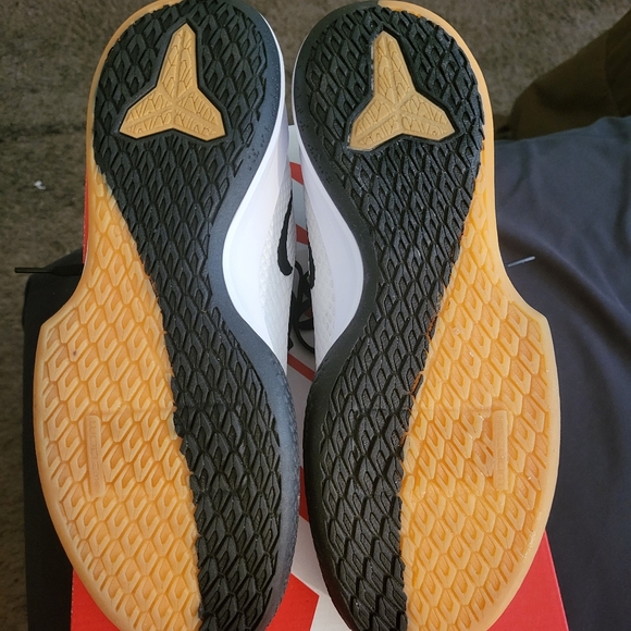 CUSTOM -  KOBE MAMBA main image 7